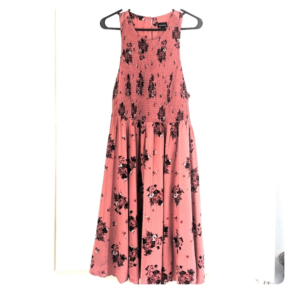 Torrid floral midi dress